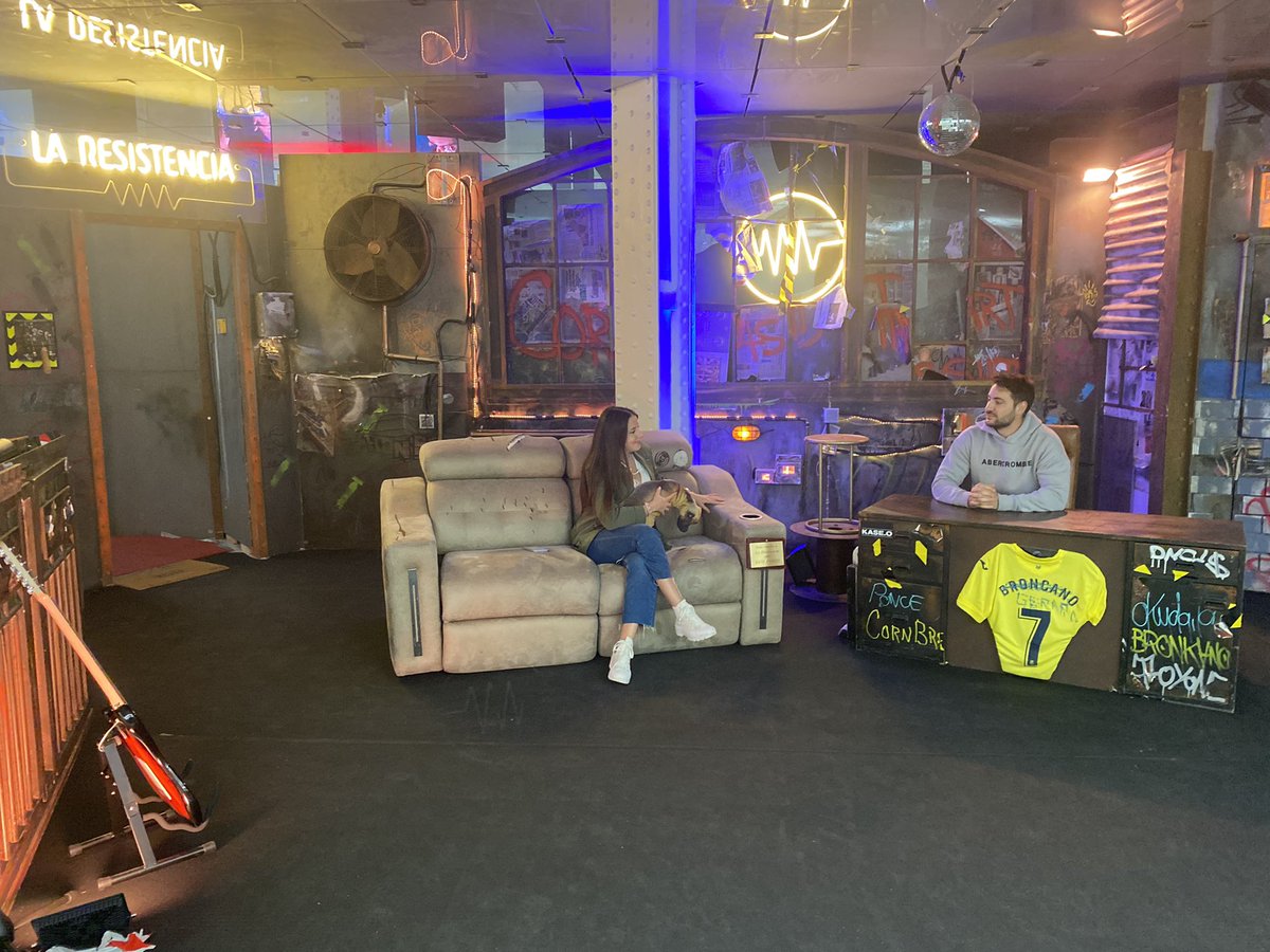 MMR031's tweet photo. #LaResistenciaTerritorioFan https://t.co/GvITVKZz24