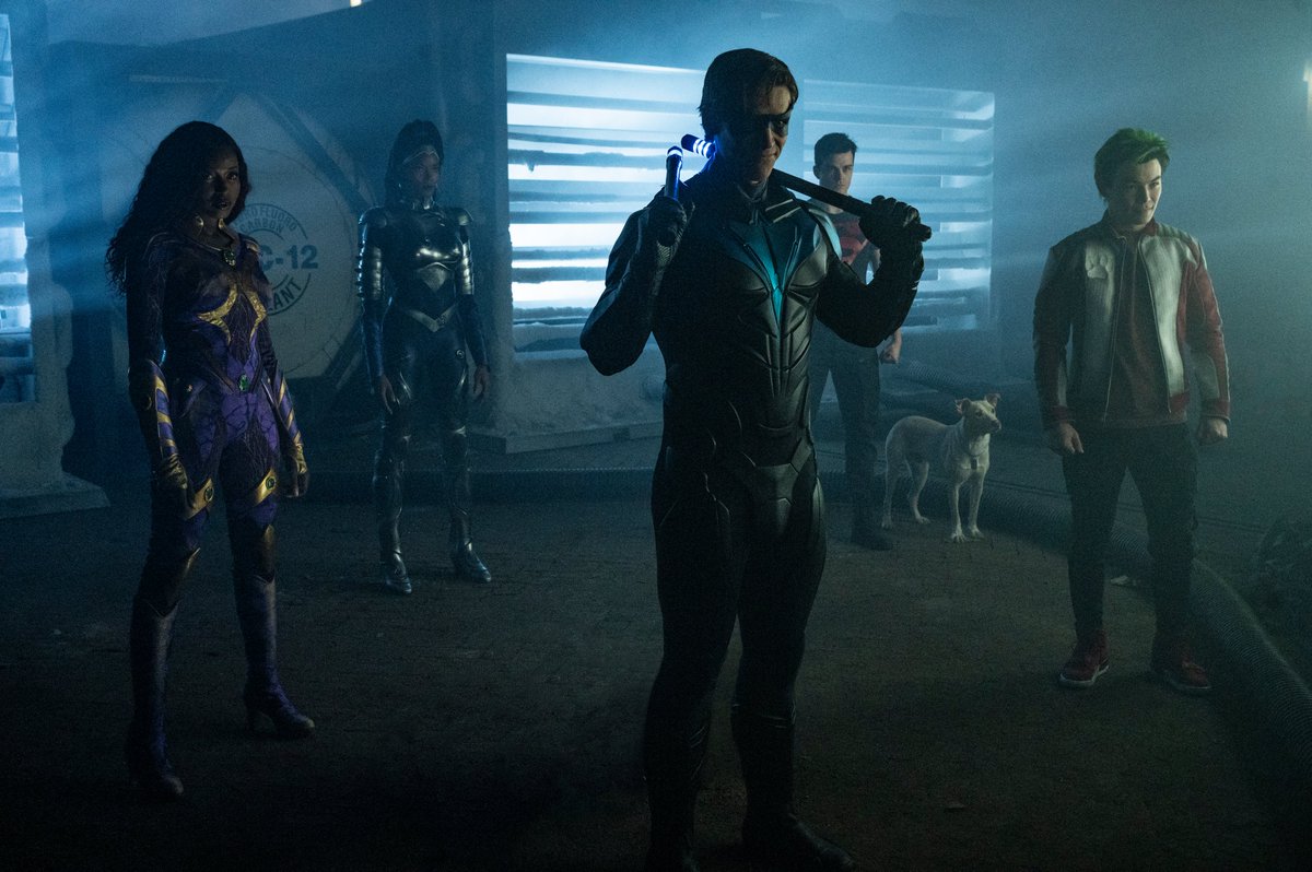 DCTitans's tweet photo. no poll this week. instead let's share some memories from season 3. 

i'll start and drop some of my fav shots in the replies #DCTitans https://t.co/4dUwFu9Llj