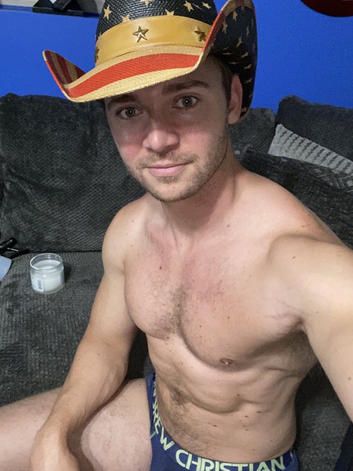 Bringing back some fan favorites 🤠 🦸&zwj;♂️ 🕺 https://t.co/oZPwslrxNN