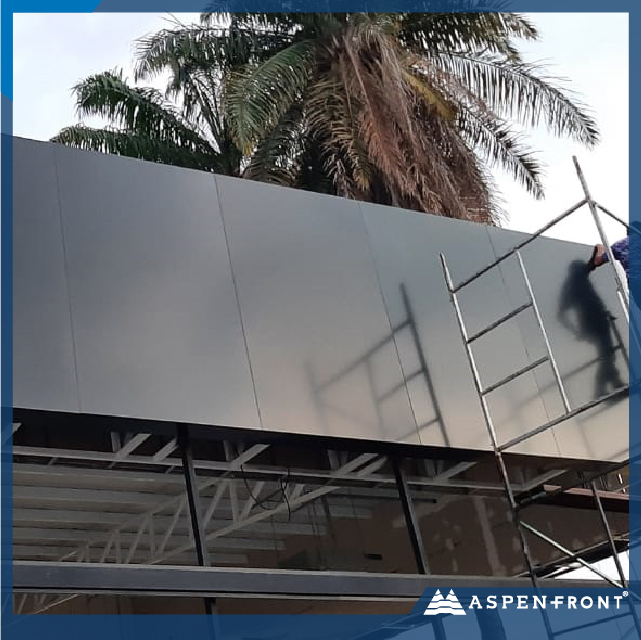 Aspen_Front's tweet photo. Magnífica obra🙌
Hecha con Panel de Aluminio ALUCOMEX® Color Negro
87 m2 de excelentes acabados.
.
Agradecidos con la colaboración de:
👷 Instalador Omar Sarmiento
📧 2711094161
📍 Agencia Renault :: Tapachula, Chiapas https://t.co/LjGbCDktvD
