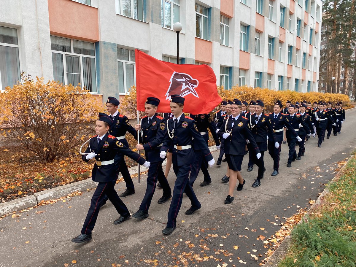 StudiaAvtor's tweet photo. Ежегодно, 7 ноября, в Самаре проходят мероприятия в рамках Международного патриотического проекта «Парад Памяти». Юнармейцы #ЗаречныйЗАТО участвуют в этом событии. Подробнее смотрите в #ТелепередачаЛестница.
#ОбразованиеЗаречныйЗАТО 
#ДТДМЗаречный 
#ЮнармияЗаречный https://t.co/E6C2FHnuGP