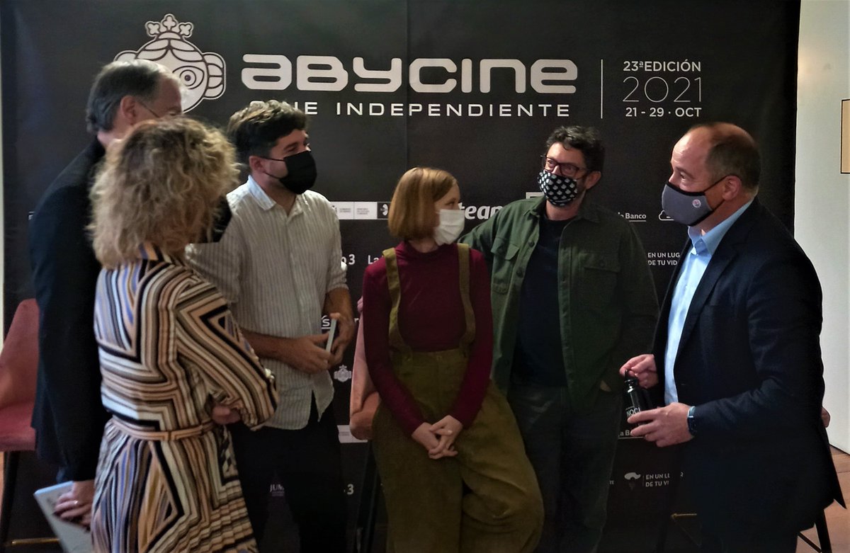 emiliosaezcruz's tweet photo. 📽 Albacete apuesta de manera clara y decidida por el #cineindependiente a través del sello #ABAudiovisual, que materializa la colaboración del @AytoAlbacete con @abycine y que ya ha atraído a la ciudad el rodaje de "La Desconocida", de @p_maqueda.

#cine #Albacete #audiovisual https://t.co/VyJG1rJdLX