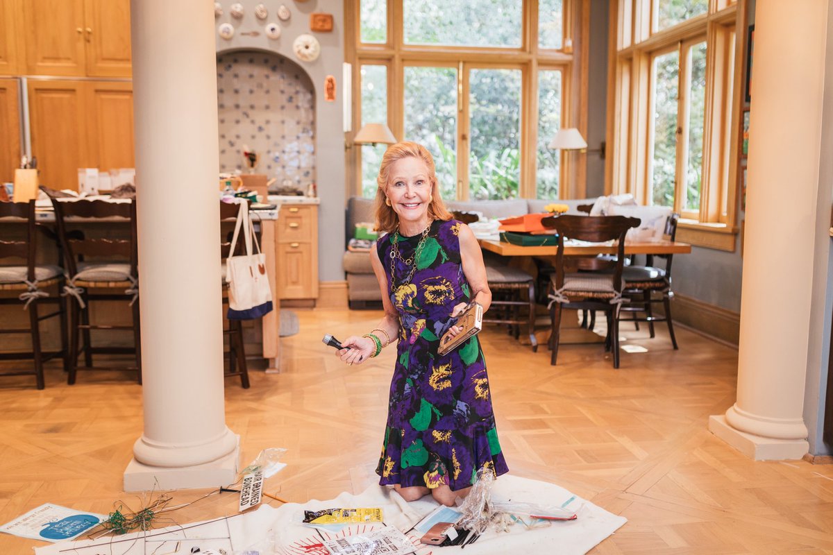 Krewe of Iris tweet media