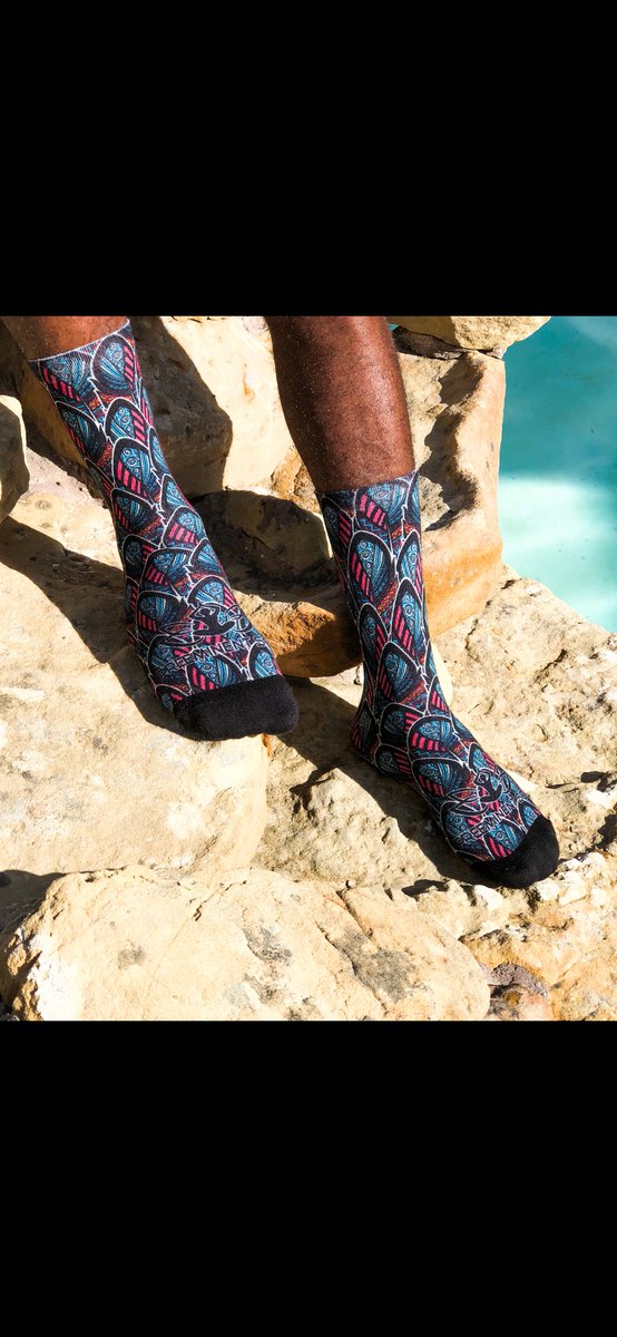 Preeminent_Soul's tweet photo. Sometimes being for everybody isn’t a bad thing. 😜
📸Unmatched socks (available in M,W,Y)
#slsocksoftheday #stylishaccessories #sockvibes #africanprintstyles #ankaralovers #africanprintsinfashion #sockministry #socksstyle #sockqueen #coolsocks #tribalprint #tribalprints https://t.co/pZeV5GQ37k