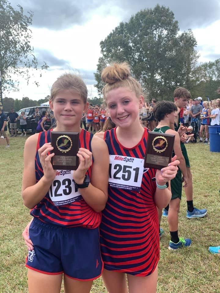 rankin_xc's tweet photo. A summer of training and camps and sweat and sprains, the new MAIS AAAAA state CHAMPS anchored by Leah Collipp in 2nd and Emily Williams in 3rd! https://t.co/RNLSEy9y67