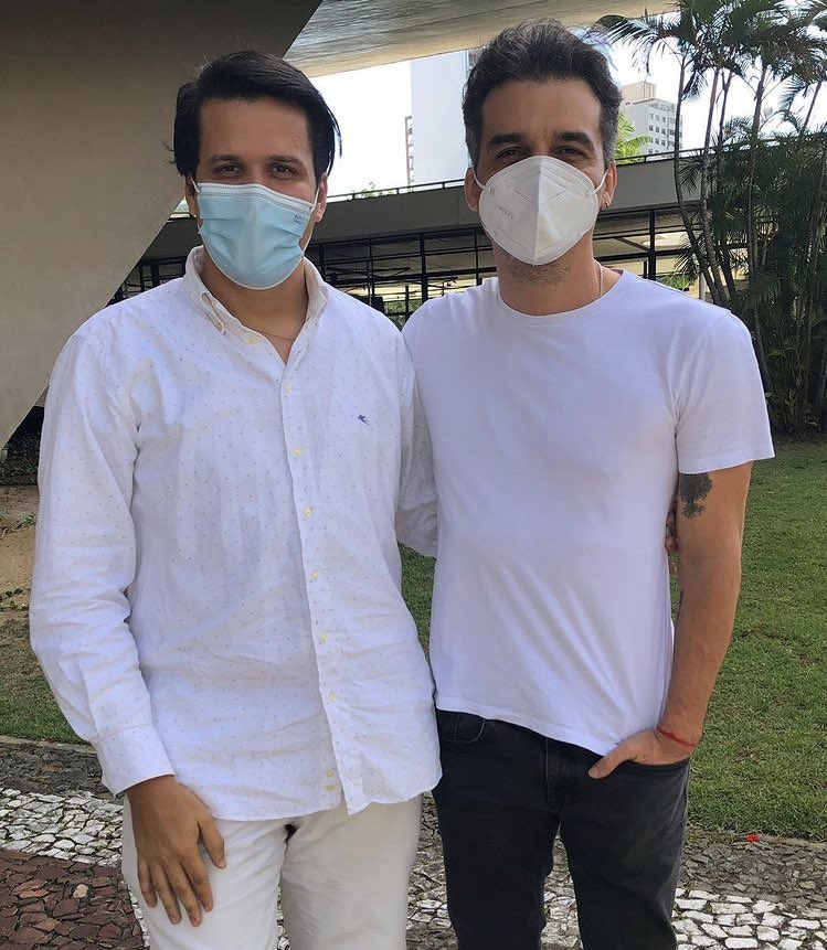 updateswagner's tweet photo. 📸 | Foto nova do Wagner Moura com o ator Gabriel Tavares.

via instagram: gabrieltavaresator https://t.co/5pRKb8yIxd