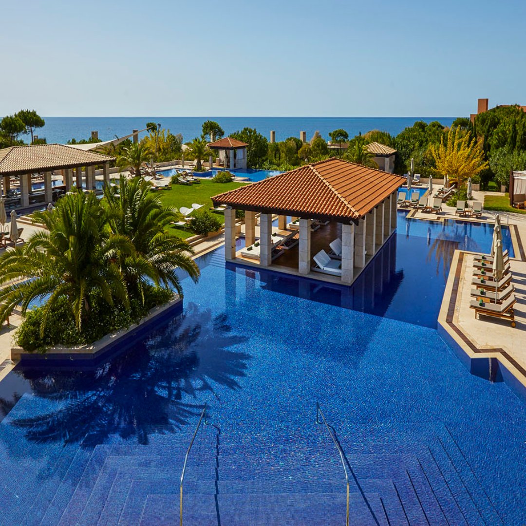 NowBoarding_'s tweet photo. Romanos resort ligt aan een adembenemend zandstrand in de regio Messina. 🇬🇷 Het heeft 2 golfbanen, een fitnesscentrum en een binnenzwembad. 🏊 Je zal hier niets tekort komen!
#Nowboarding #Griekenland #Messina #reizen #resort https://t.co/7CbhuRQcax