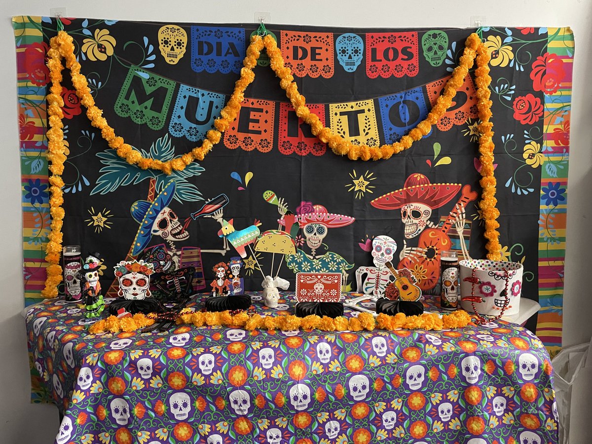 NMMSBUFFALO's tweet photo. An awesome altar in celebration of Día De Los Meurtos! Thank you to our Foreign Language team for bringing our lessons to reality for the kids! https://t.co/bQ8w8rICpo