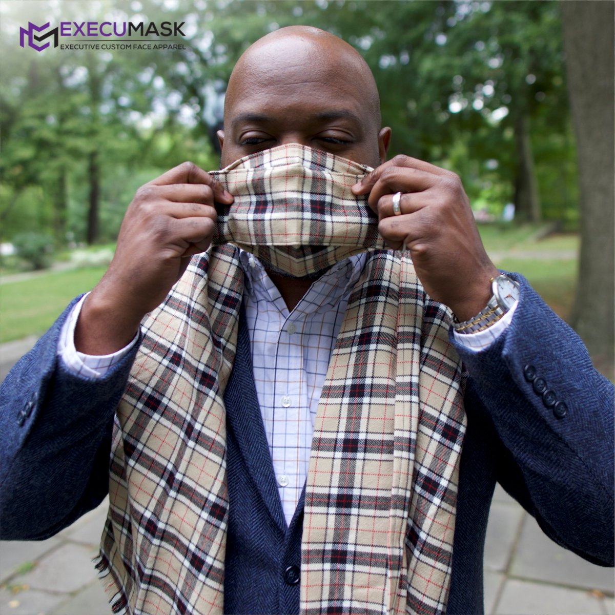 execustyle_'s tweet image. Made from our soft signature fabric, our face masks were designed to be comfortable and easy to wear.  The combination of mask and scarf is one of the most versatile accessories.
------
🌐 execumask.com
.
#stylishmask #execumask #execustyle #adultfacemask #wearingmask