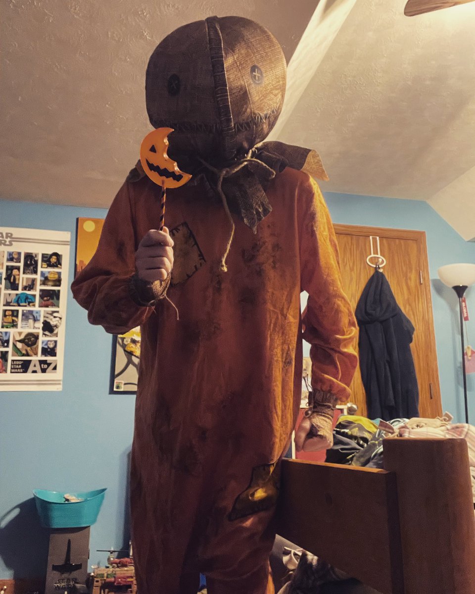 StephenGrim4's tweet photo. 🎃 #trickrtreat 🎃 https://t.co/XKH1gWlVIT