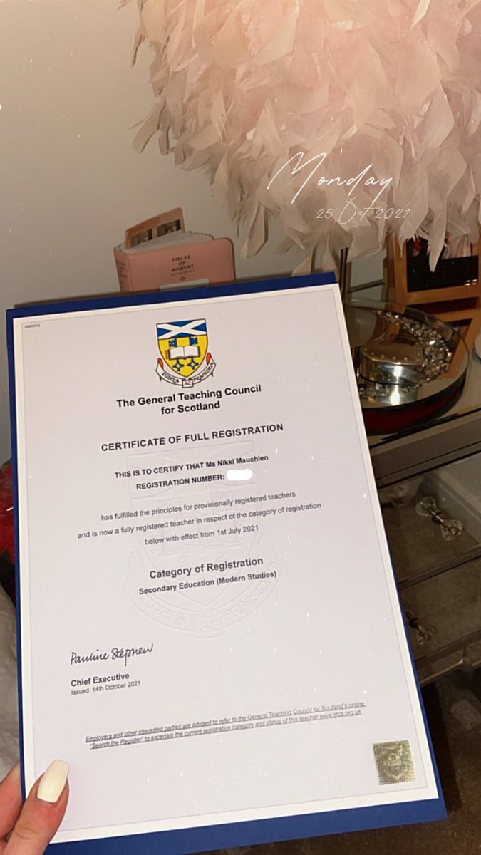 missnmauchlen_'s tweet image. What a nice surprise to arrive home to after a busy, productive Monday 😌 @gtcs @StModansSocial #finallyofficial
