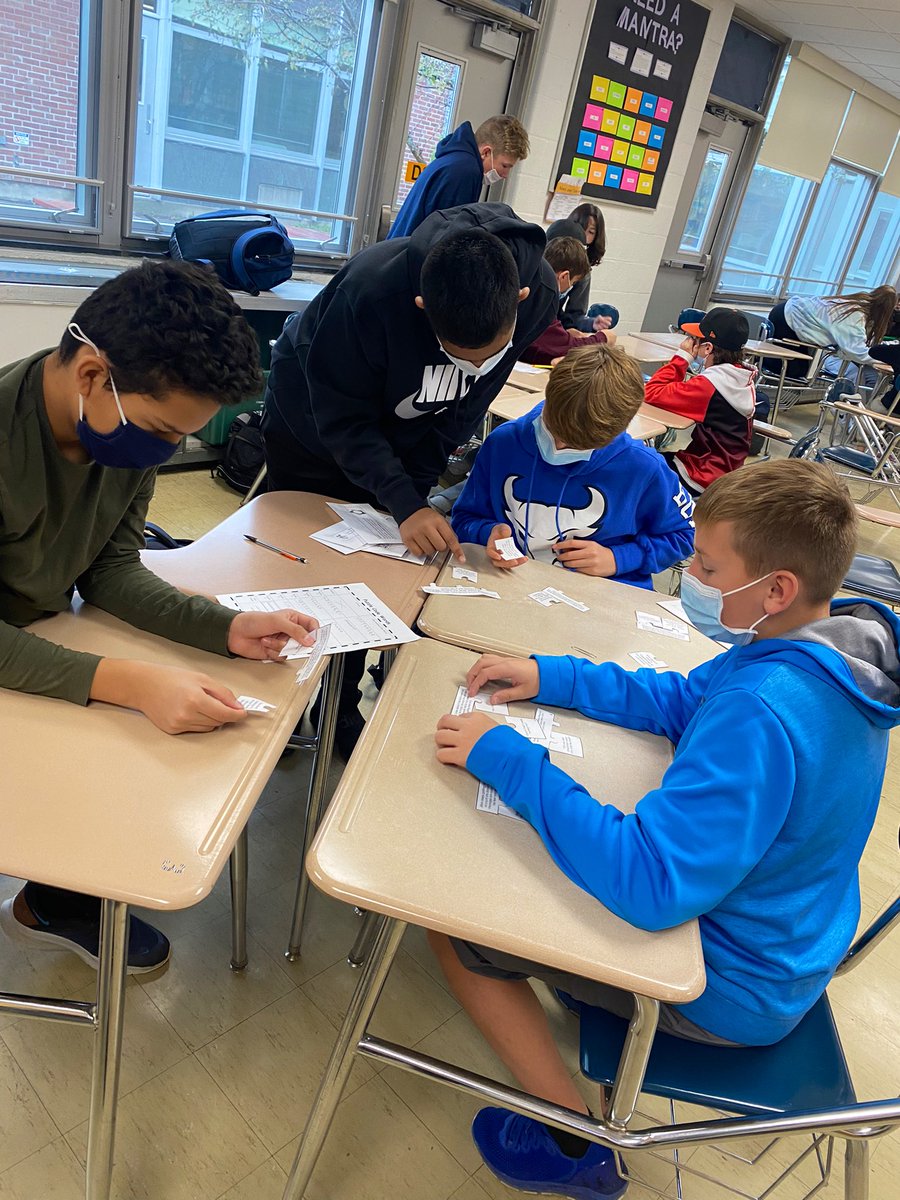 EmWoodsPE's tweet photo. Working together on a healthy relationship escape room in health!  #HealthEducation #BeABuddy @HeimMiddle_WCSD https://t.co/jw2vTGRAKk