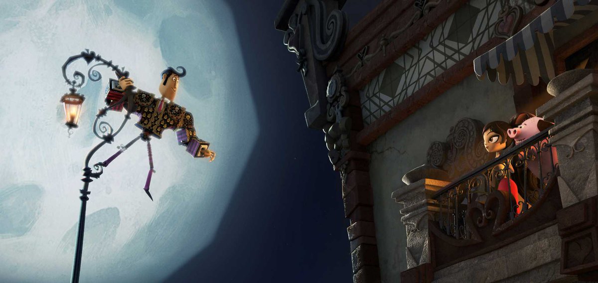 BeetleBeki's tweet photo. Then, when Manolo asks her to meet him at the bridge, the moon is directly behind him. https://t.co/IOtXjbsCFM