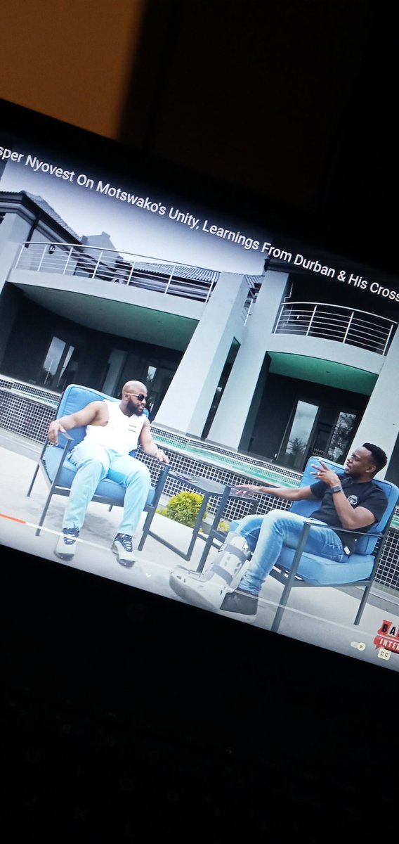 14 December 2018
 " Focalistic is still trying to find himself and in the next 2/3 years he might be bigger than everybody " <a href="/casspernyovest/">Don Billiato</a> <a href="/slikouron/">SLIKOURONLIFE</a> 
Foca is gone now!!  Hahah Cass is a prophet and I might be attacked for saying that.