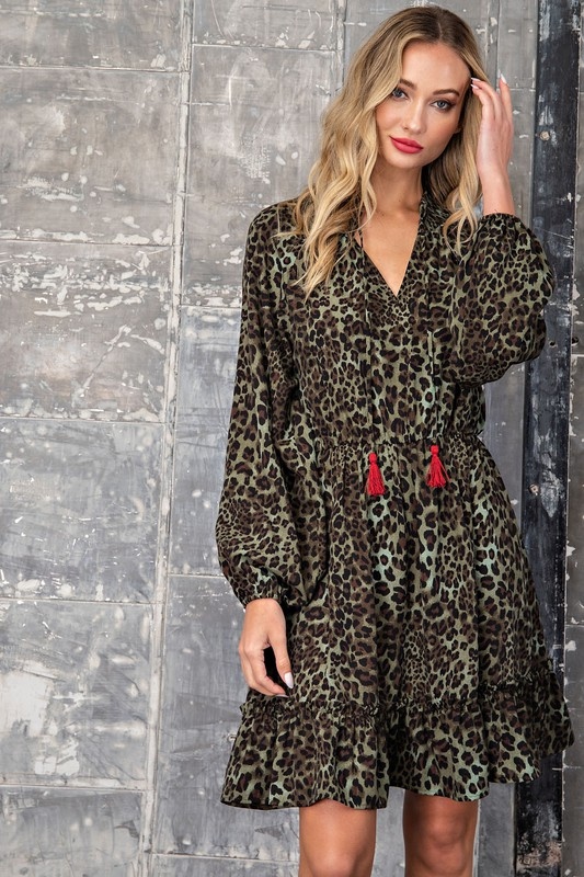 MaisonGarrison's tweet image. Leopard Print Ruffle Dress. Available at the store or online at l8r.it/47tT 
#falldresses #leoparddress #falltransitional #ltkspringstyle #ootnight #minidresses #autumnoutfits #maisongarrison