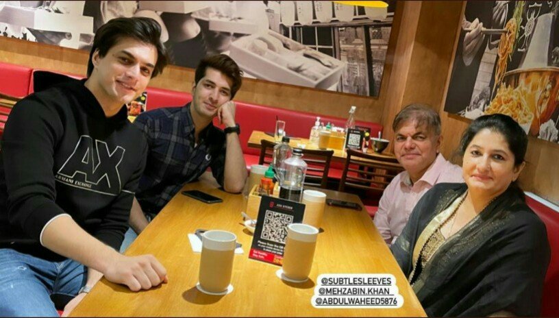 JANAMDIN MUBARAK MOHSIN
#HappyBirthdayMohsinKhan
MashaAllah! This guy &amp; his love &amp; care for his family
While nowadays people keeps partying with their friends on their special day, our Momo is celebrating his b-day by spending quality time with his family
Proud to be a MoMinion