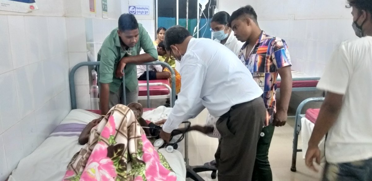 HomeJatni's tweet photo. Rescued by Asha kiran Helpline.. JATNI..... under Direction of District Magistrate Khordha.. DSSO KHORDHA... Now at ASHA KIRAN HOME for Distress Senior Citizens....At JATNI....9337160036#HELP LINE https://t.co/XKOrOE5m2o