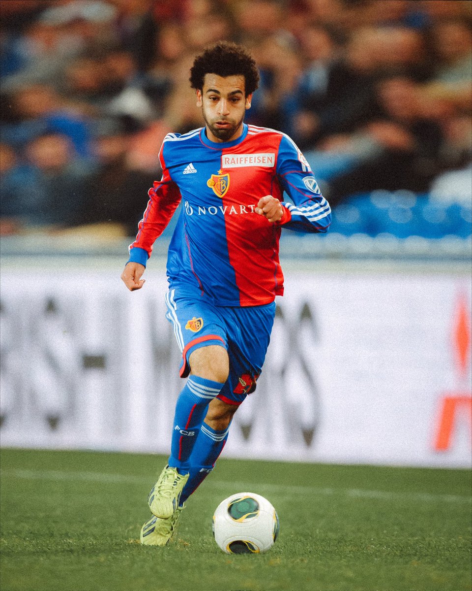 FC Basel 1893 ๐ฌ๐ง (@fc_basel_en) on Twitter photo ๐ค The silhouette of the current best player in the world? ๐ค
โค We are so proud of you and that you launched your great career with us, <a href="/MoSalah/">Mohamed Salah</a>. ๐
#Salah #FCBasel1893 #MirSinBasel ๐ค The silhouette of the current best player in the world? ๐ค
โค We are so proud of you and that you launched your great career with us, <a href="/MoSalah/">Mohamed Salah</a>. ๐
#Salah #FCBasel1893 #MirSinBasel