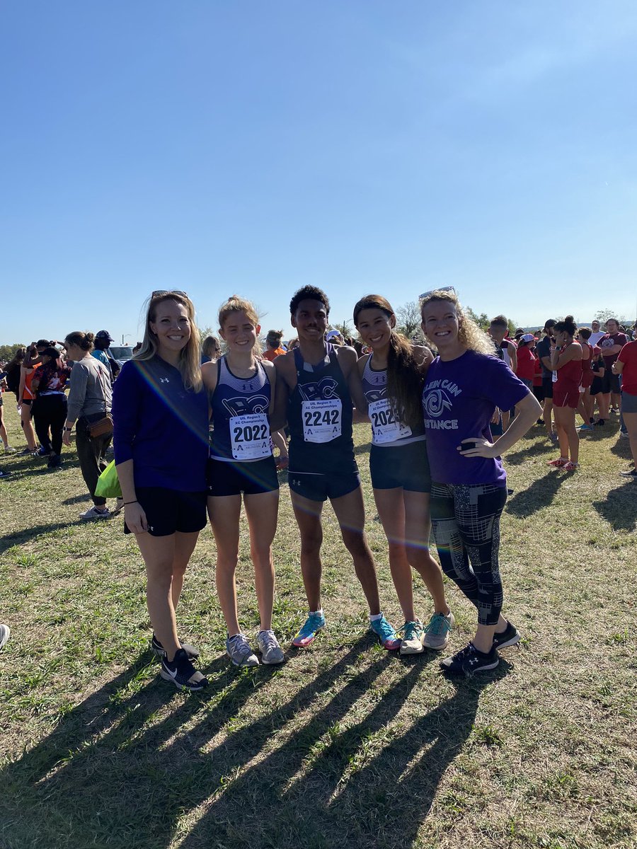 coachegbert7's tweet photo. Going to State! Proud of these athletes. @CainXC_BoysTF https://t.co/A6YYKG9RM2