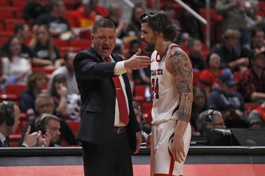 NRMoyle's tweet photo. From their bloody introduction to Texas Tech’s Final Four run, Chris Beard and Avery Benson have been through plenty together. Now they’re preparing for one last ride with one another — in Austin https://t.co/VKEfAgb2sm via @expressnews https://t.co/Cc6wSK3sUY
