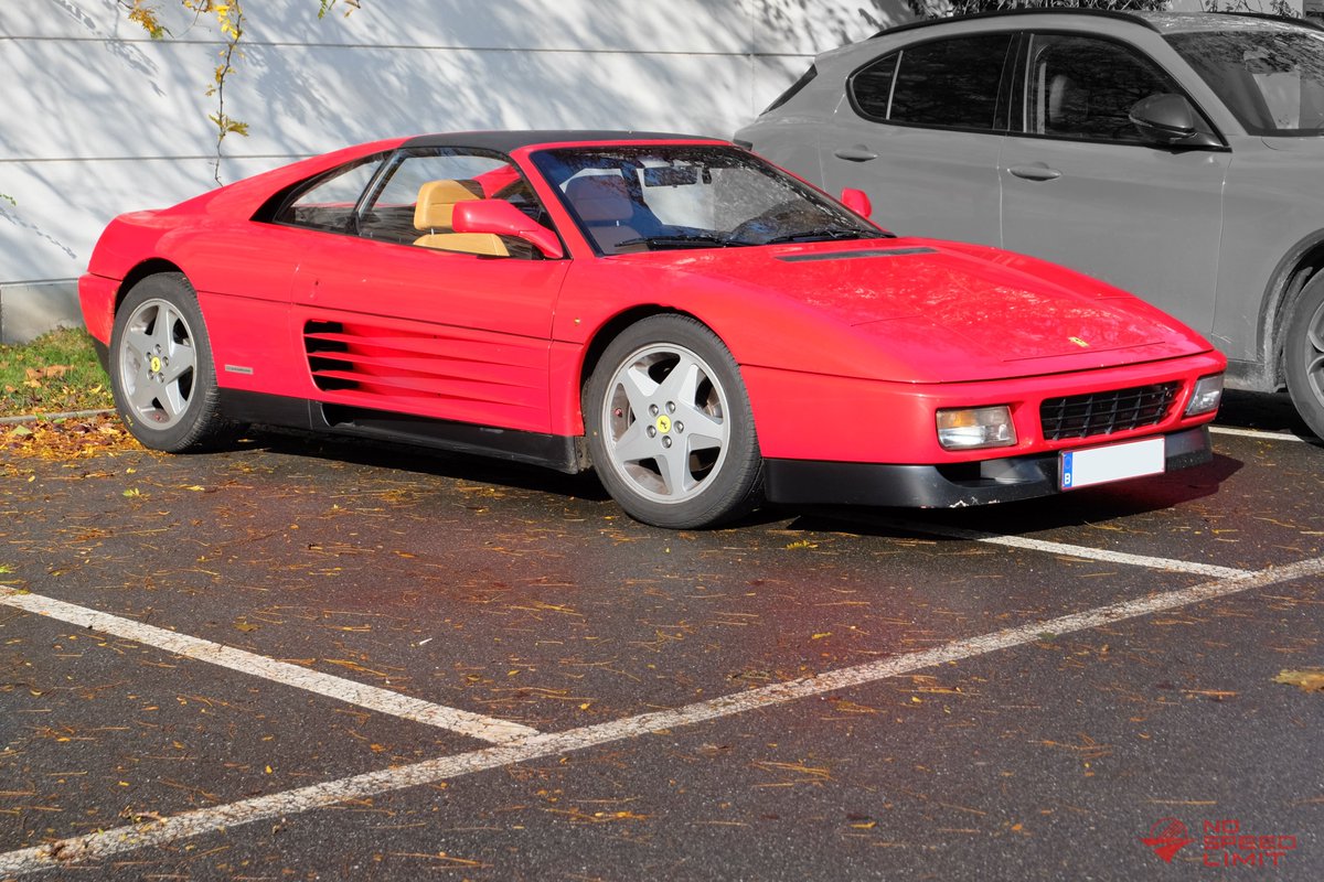 NoSpeedLimit_it's tweet image. #autum #autumncolors 🍂🍁  #Ferrari348 #Ferrari348TS is far from being the best #ferrari ever (ask #lucacorderodimontezemolo), but it is a nice photo subject nevertheless ... one of the status symbol of its era and an example of #italianstyle #madinitaly 🇮🇹