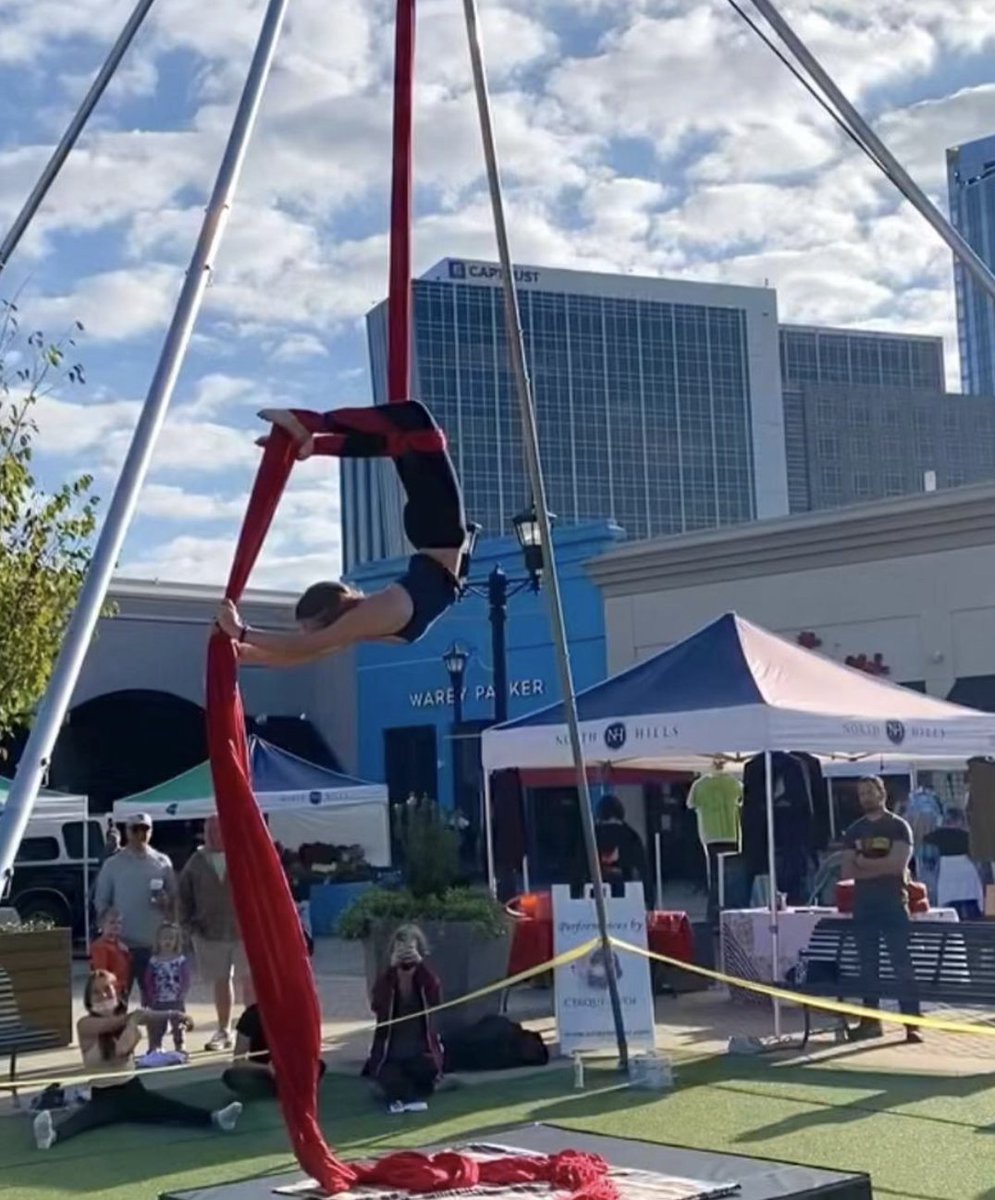 What a weekend! 🎪🎪 <a href="/MidtownFarmers/">Midtown Farmers Market</a> <a href="/CirquedeVol/">Cirque de Vol</a>
