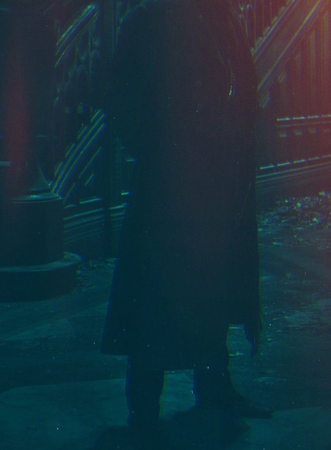 D4NSEMACABRL's tweet photo. ⠀

         "𝕬𝖚𝖉𝖎𝖆𝖒, 𝖊𝖙 𝖉𝖊𝖛𝖔𝖗𝖆𝖇𝖔 𝖕𝖊𝖈𝖈𝖆𝖙𝖆 𝖛𝖊𝖘𝖙𝖗𝖆."
    
               ( #halloween2021 ) https://t.co/n1hReB0xtq