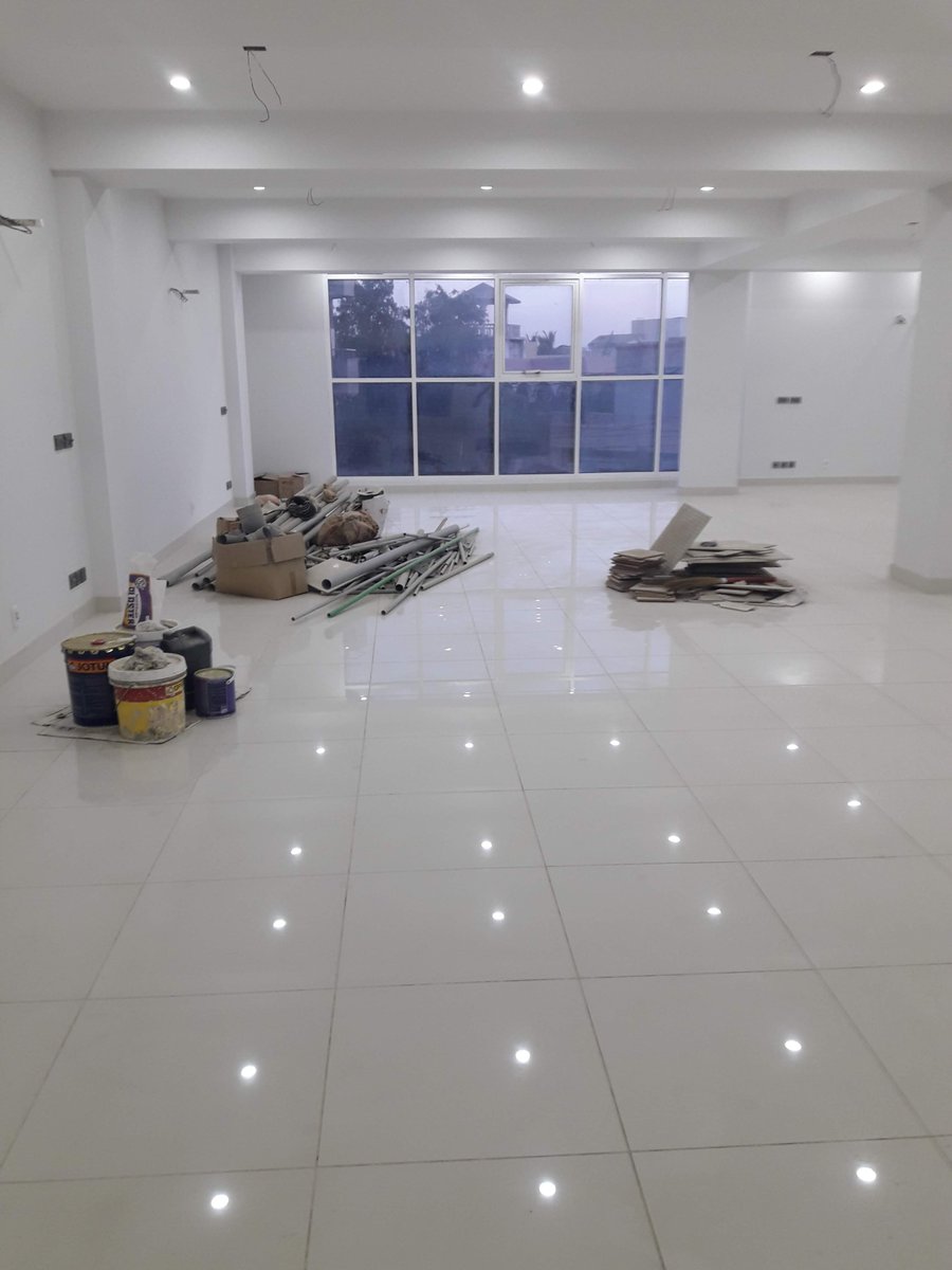 REWKhalid's tweet photo. 🏢 Office For Rent, 2000 Sq Feet 
📌 DHA Phase7, Jammi Commercial DHA Phase 7
📌 1st Floor With Lift, 24/7 Security 
👍  Well Maintain Office Building, No Parking Issue 
https://t.co/C9lH3xlvEN
#Officeforrent #CommercialProperty #DHADefenceOffice #ReaEstateWithKhalid https://t.co/bDbrTdisHh
