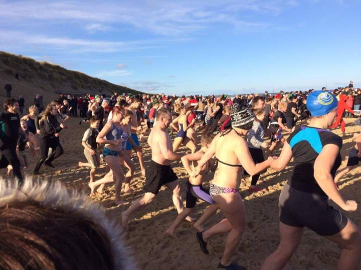 Boxing Day Dip 2021 #SeaPalling Beach! We are super exited it's never to early to mention this, particularly as we had to miss a year, but ITS BACK ON THIS  YEAR! Further detaiks tomorrow, who's coming? ❤
#boxingdaydip #boxingday2021