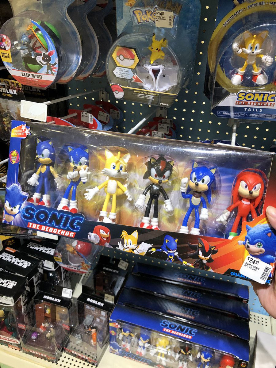 MsDBZbae's tweet photo. Found the bootleg Sonic lol #SonicTheHedgehog https://t.co/qOtCBVDP5U