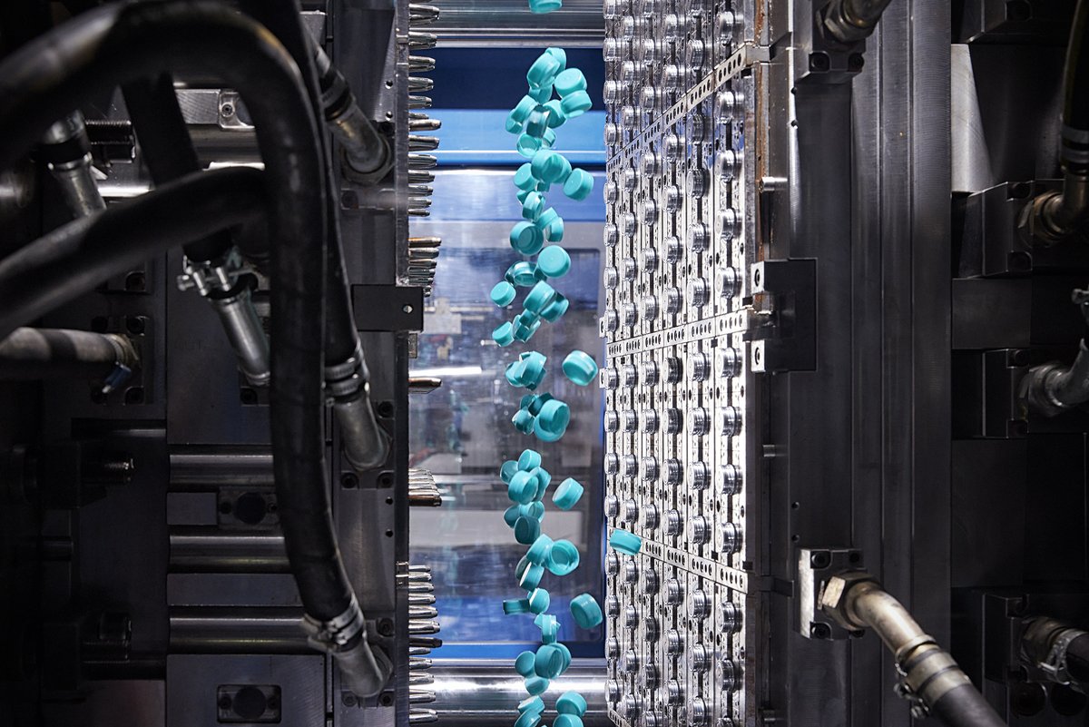 ithinkKC's tweet photo. BREAKING: @ALPLApackaging selects @KCMO for new 246,000-sq.-ft. injection molding facility. The facility will create 75 new jobs. Read more: https://t.co/sEk7iNF7BV @KCSmartPort #KCnext #packagingsolutions https://t.co/6UUHgYkVk4