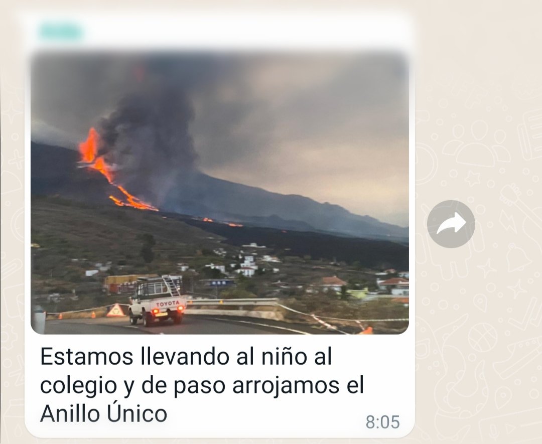 - Yo: madre mía, vaya mierda de vida llevo, todo me sale mal.
- Mi amiga palmera, que ha perdido su casa:
#dandoejemplo #ÁnimoLaPalma #VolcánLaPalma