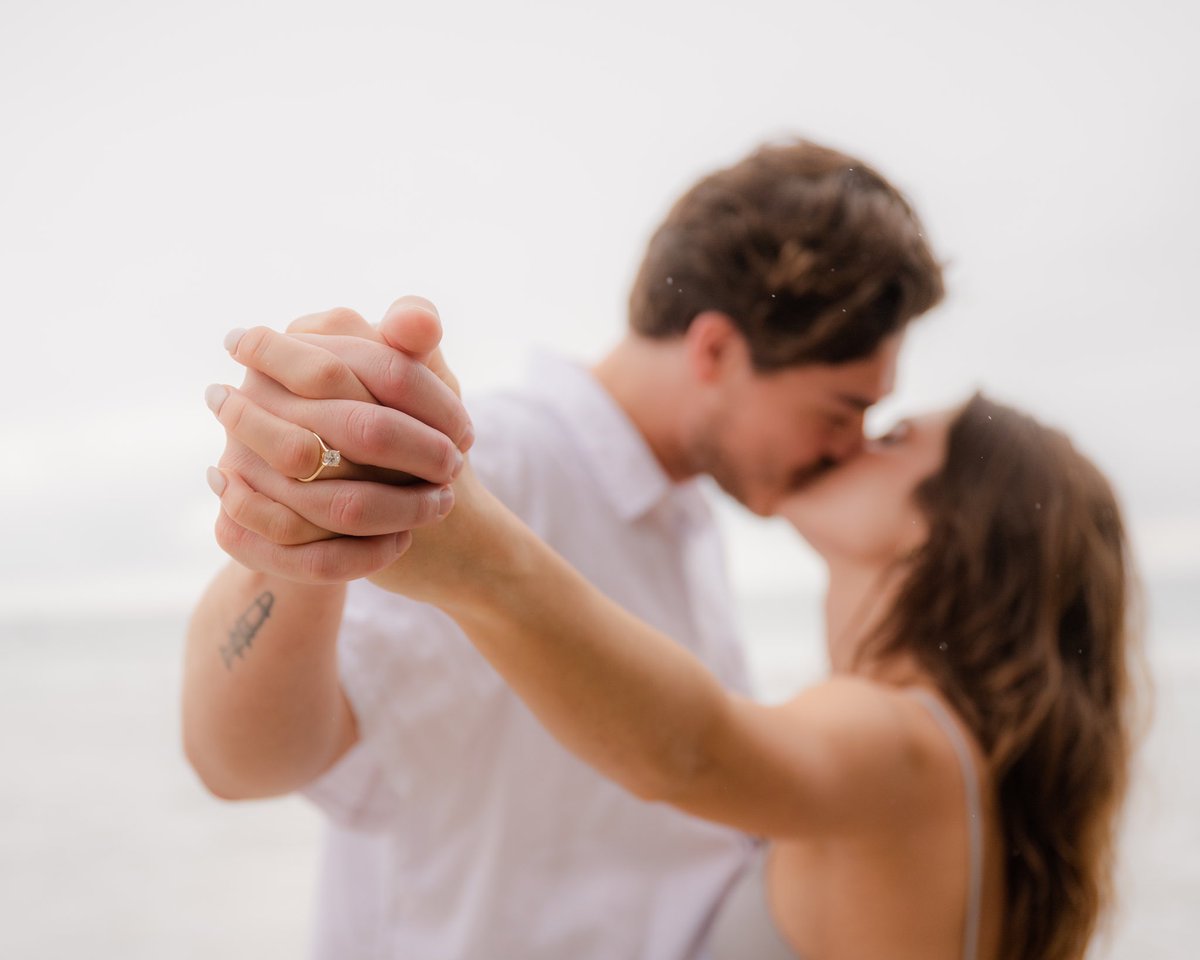bostonbrimhall's tweet photo. Oh yea… I’m engaged 😎 @keelyjanesmiith https://t.co/oodqyceexh