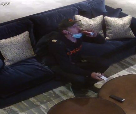 kylemurphycom's tweet image. Hey @BRAT_Seattle 

Do you recognize this guy?

On October 4th between 11:15 and 11:40pm the individual in the photos attached broke into my building, The Triangle in Redmond. He tailed in a car entering the resident garage. He made off with my bike.

bikeindex.org/bikes/1173029