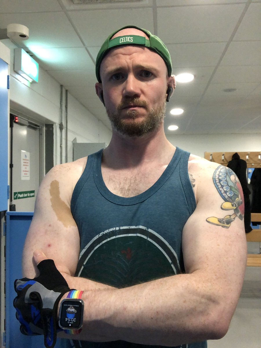 TiggsTimes's tweet photo. Forward or back! Who cares!
Week 12
#backday
#Soundtrack : @jaggedmusical
I found that if u go to the gym a bit upset it heightens your heart rate and you burn more calories! Who knew!? Did you know? I didn’t!
#gymtricks
#GymSelfie #MondayMotivation https://t.co/sE3aHWArMN