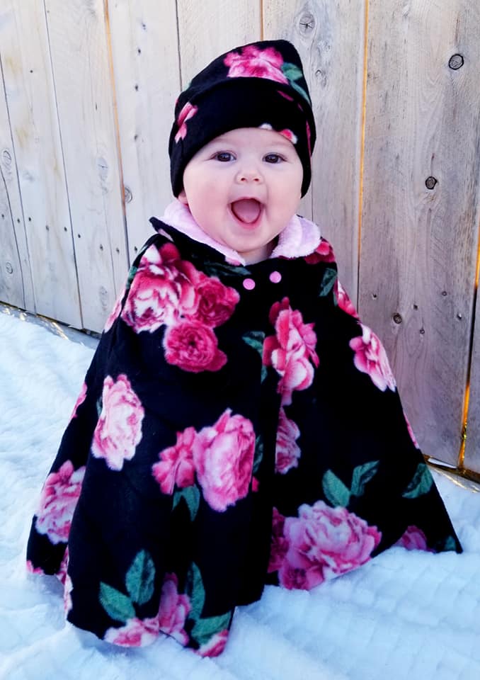 InesMelba's tweet photo. @Etsy a nice warm poncho from @VestitobyMuniz etsy shop. so happy with quality and baby is happy too. https://t.co/Rhn2A6mezE