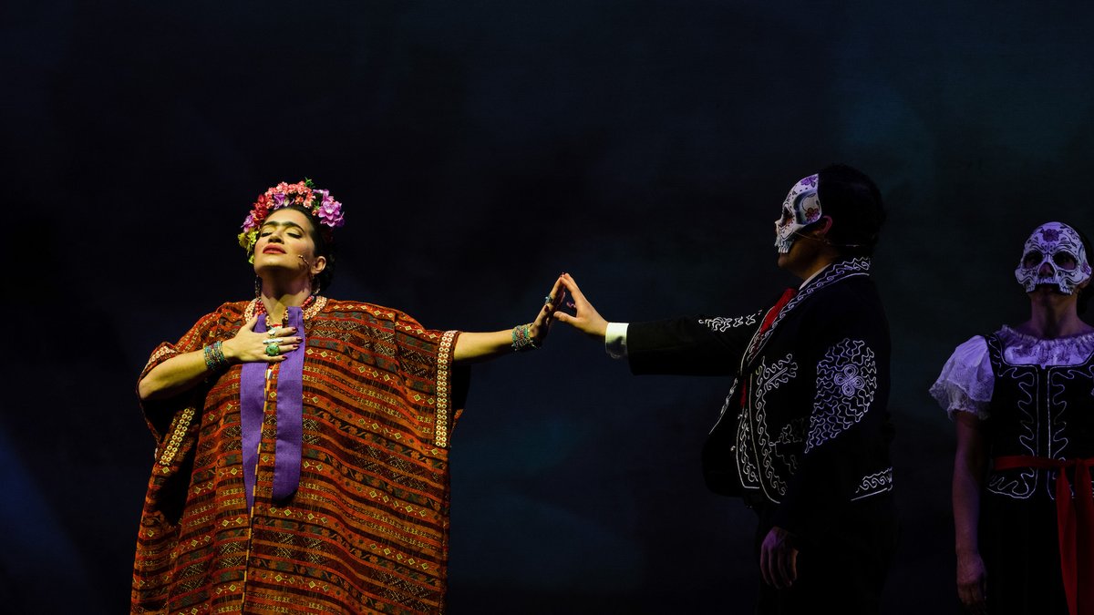 portlandopera's tweet photo. It's World Opera Day! 🥳 This year, we're celebrating all of the ways opera endures and changes, even in the midst of a global pandemic. #operareimagined #meetopera #worldoperaday https://t.co/WlOVNrr2gk