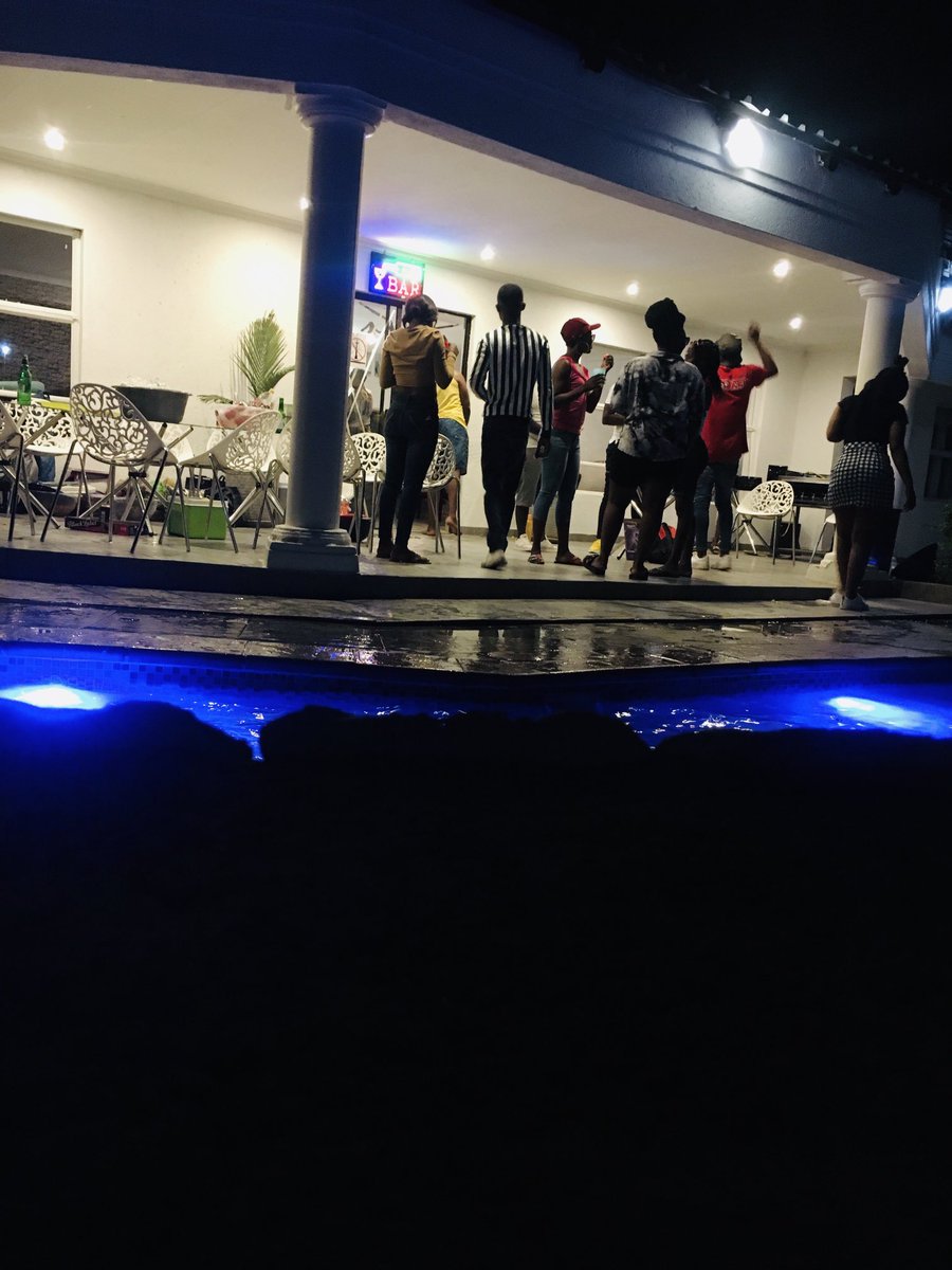 TeRryKingFT's tweet photo. About last night @KONKA with colleagues 😂👌🏽😎 https://t.co/gNREVG0L9N