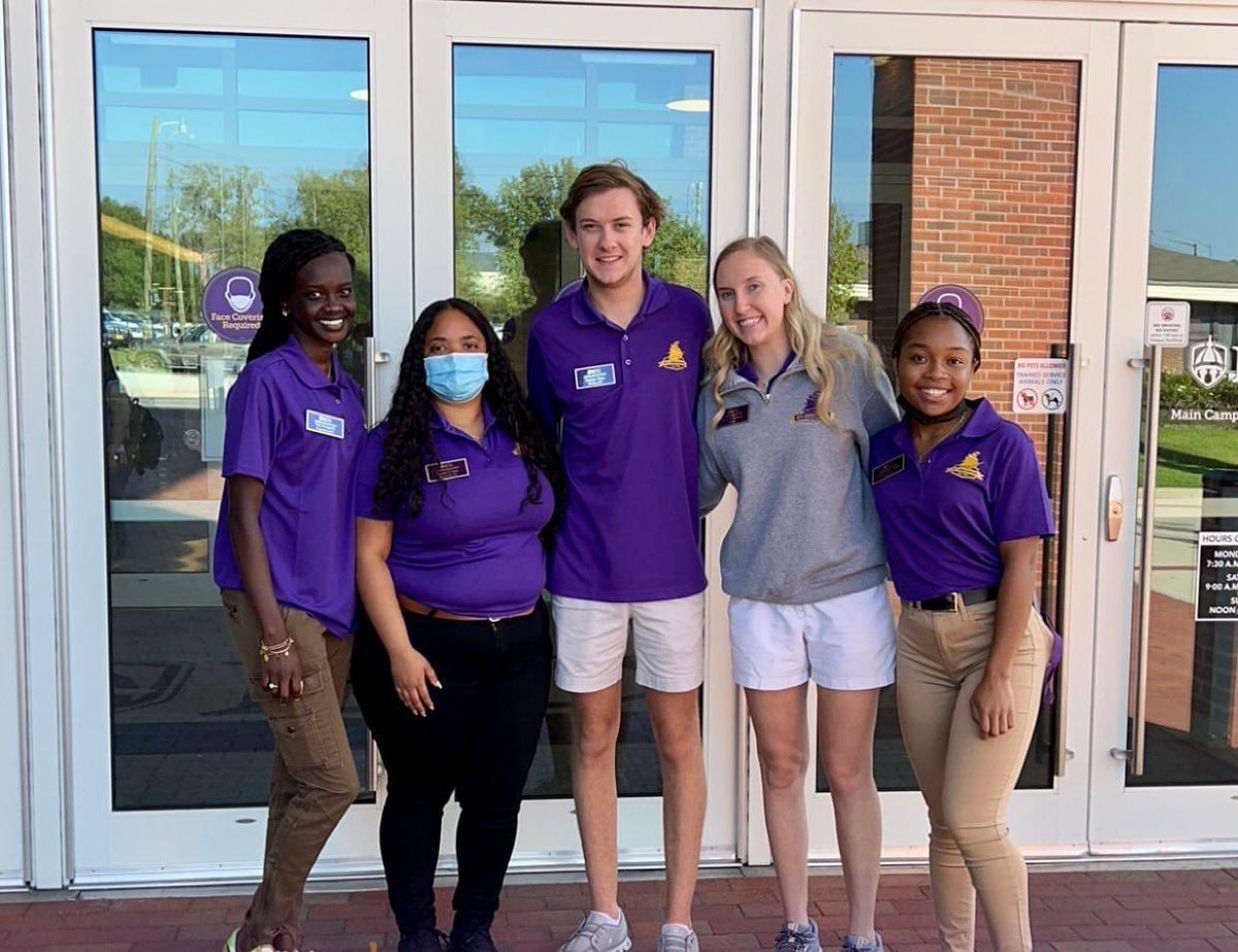 𝑴𝒆𝒎𝒃𝒆𝒓𝑪𝒓𝒖𝒔𝒉𝑴𝒐𝒏𝒅𝒂𝒚

Our MCM this week is Hatcher Price!
Hatcher is currently a Senior from Windsor, NC majoring in Public Health with a concentration Pre-Health. While serving as an ECU Ambassador as a Parliamentarian he is also busy preparing for Fall graduation.