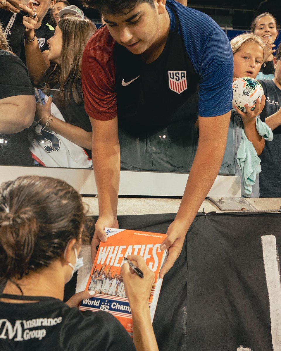 GothamFC's tweet photo. It’s the marital status declaration for us 🤣 https://t.co/xtoFgMs4pM