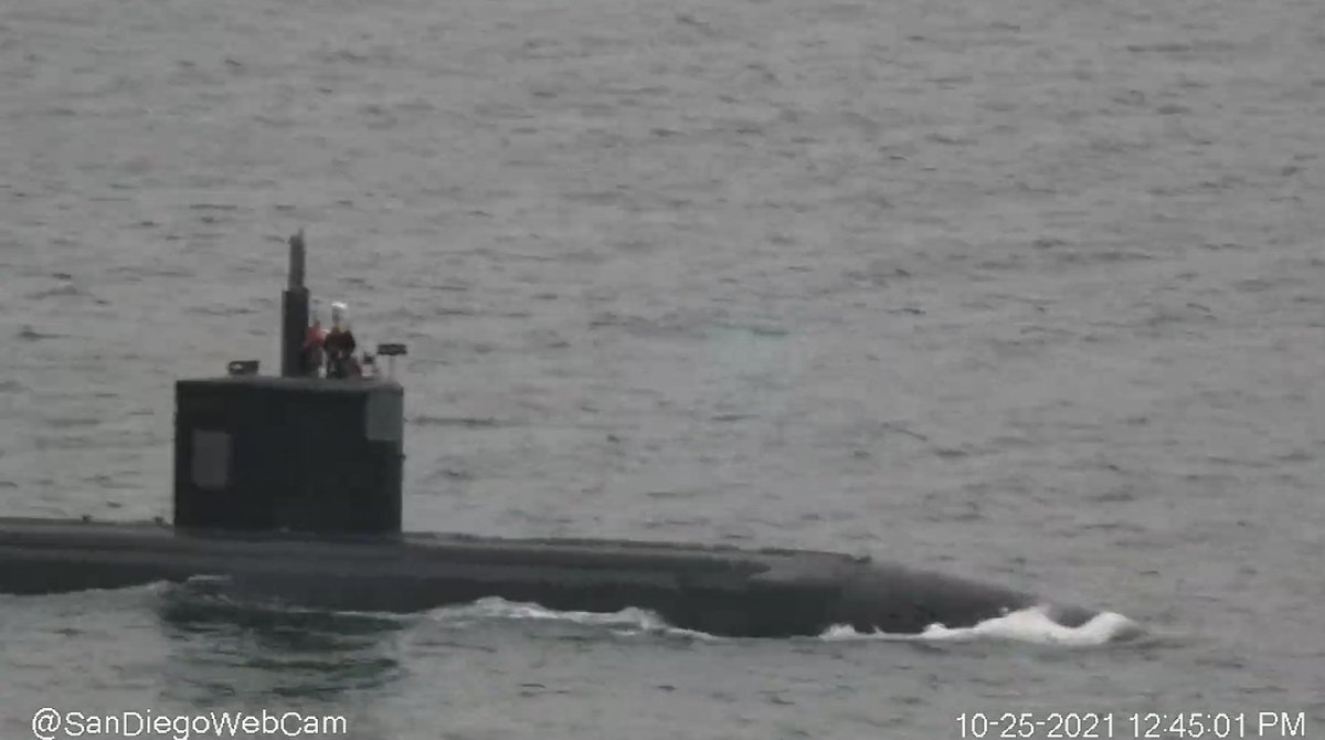 WarshipCam's tweet photo. USS Columbia (SSN 771) Los Angeles-class Flight III 688i (Improved) nuclear attack submarine leaving San Diego - October 25, 2021 #usscolumbia #ssn771 https://t.co/1Xukh25u8S
