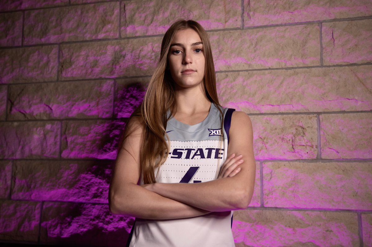 KStateWBB's tweet photo. Lights, Camera, Action 

🆚 Washburn 
🗓 Sunday, Oct. 31 - 1PM
🎟 https://t.co/l2deDqGoNZ

#KStateWBB x #BeKStateGr8 https://t.co/61JmHMpDQ2