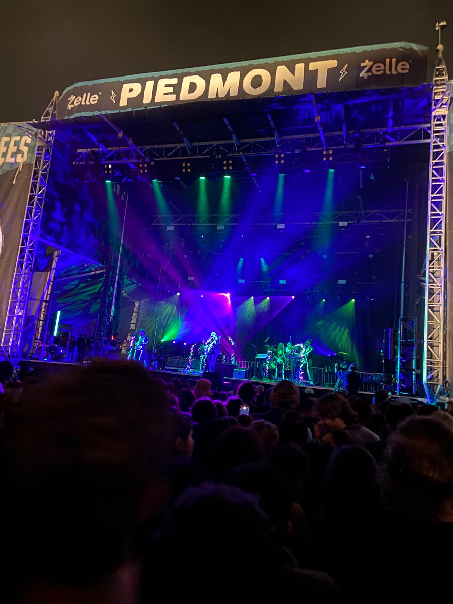 Katie at the <a href="/phoebe_bridgers/">traitor joe</a> show last night:

“There are so many men with their bisexual girlfriends right now!”