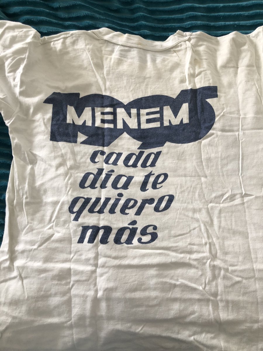 agulagarchetta's tweet photo. @DGlancadorni Remera de la campaña 95. Salud compañero https://t.co/Ppm9pPb3vQ