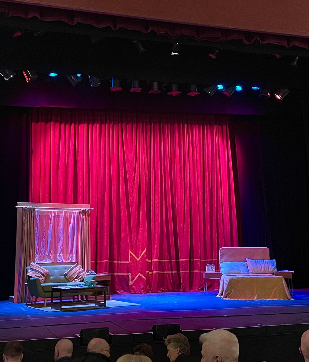 Lady Sazo tweet media