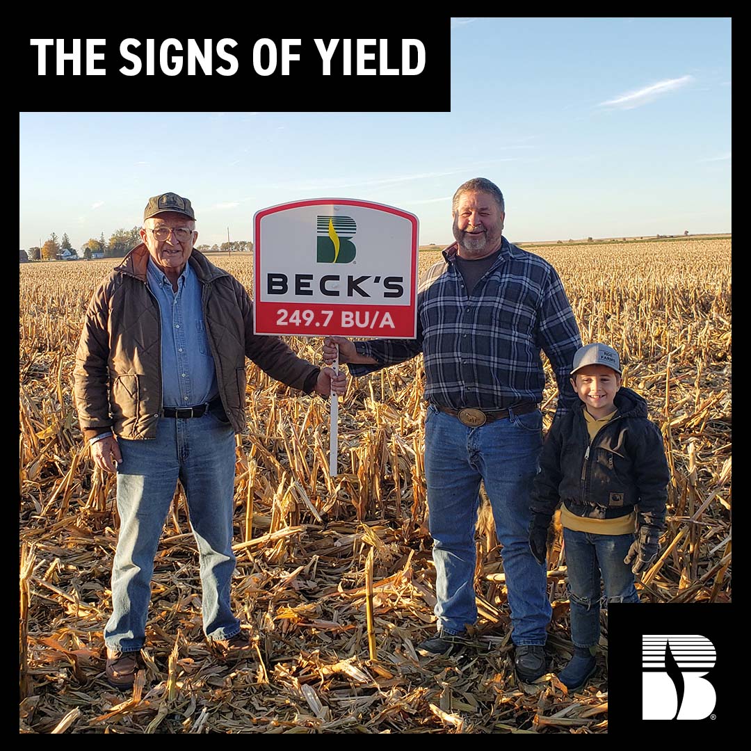 Signs of Yield from the Field!

Lenard Babcock and Ron Vrieze, with grandson Weston Vriezeour out of Racine, MN, harvested their BECK 5393V2Pbrand corn at 19.2% moisture/58.6# test weight and a record 249.7 Bu./A. for this 40-acre field! 

#SignsofYield #FromtheField #Harvest2021