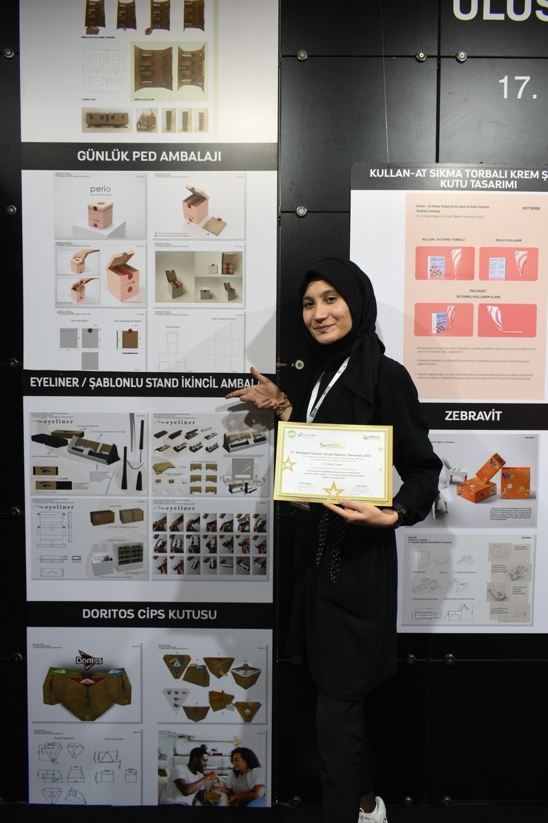 markutworks's tweet image. Eyeliner | Şablonlu Stand İkincil Ambalaj Tasarımı ile 17. Ambalaj Tasarımı Ulusal Öğrenci Yarışması'nda sertifika kazanan finalistlerden ekip arkadaşımız Zeynep Yarar'ı kutluyor, başarılarının daim olmasını diliyoruz! 🎈

#packaging #ambalaj #packagingfair  #avrasyaambalajfuarı