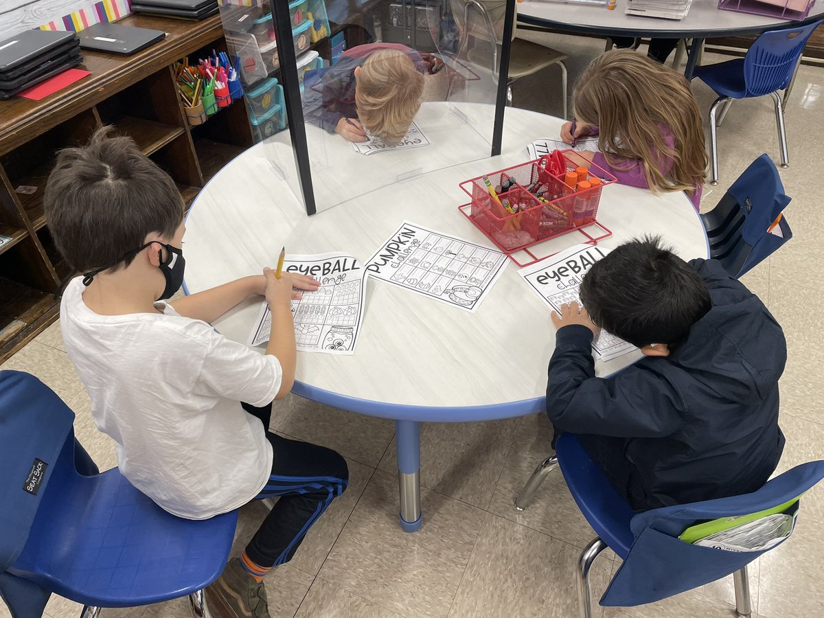 MsKallertEDU's tweet image. Happy Halloween week! We are working on reviewing concepts by completing challenges to “Unlock the Haunted House”! Wish us luck! 🖤🎃👻🧡 #weeworkhard #weeloveHalloween @WeehawkenTSD @McginleyIsabel