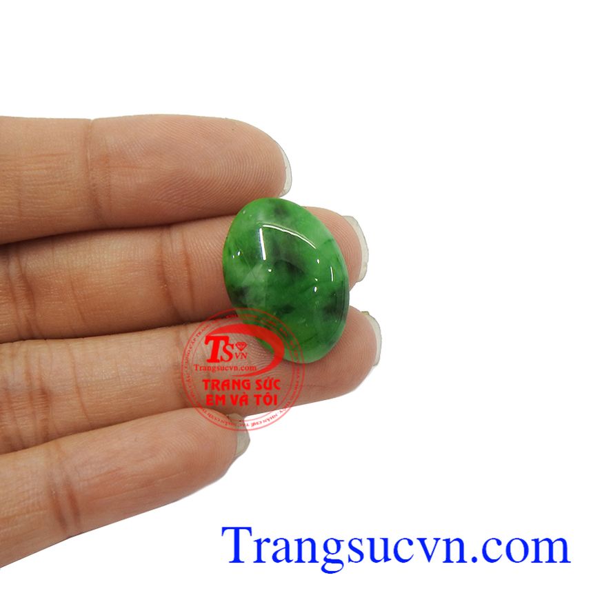 tsvn_com_vn's tweet photo. Mặt dây Jadeite Đại Lợi là sản phẩm đẹp có thể được chế tác bọc vàng làm mặt dây https://t.co/pfOXchh0rB #jewelry #Vietnam #matngocphithuy #phithuy #ngocbich #ngocjadeite #jadeite #EMVATOI #EVT https://t.co/lRrKNdYGyy