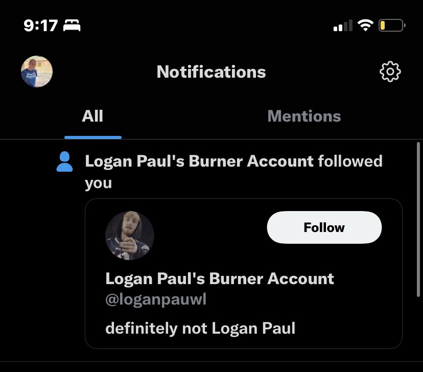 chelsarit0's tweet photo. omg guys logan paul started following me https://t.co/QLVfje2VCR